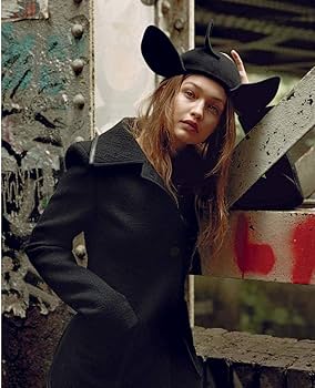 Amazon.com: Vogue Italia Magazine (July, 2019) Gigi Hadid Cover